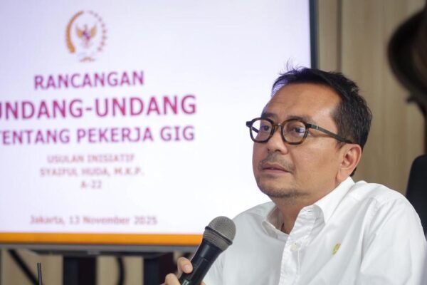 Bibit Siklon 93S Picu Hujan Lebat di Bali dan Nusa Tenggara