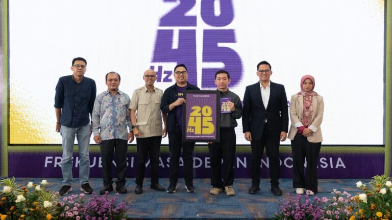 Fahd Pahdepie Luncurkan Buku 2045 Hz, Manifesto Generasi Muda