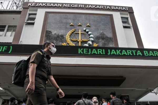 Kejagung Tegas Bersihkan Internal, Copot Pejabat Terkait Kasus